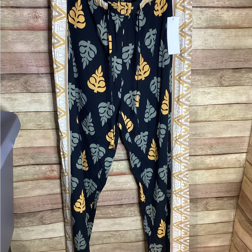 Soft Surroundings Wide Leg Leaf Print Pant Women’s Size Medium NWT